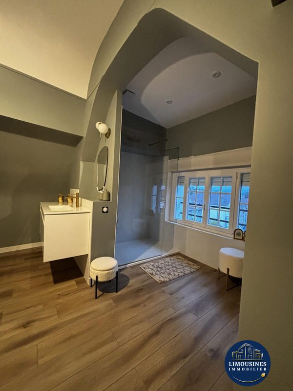 Maison - 132 m² - 6 pièces