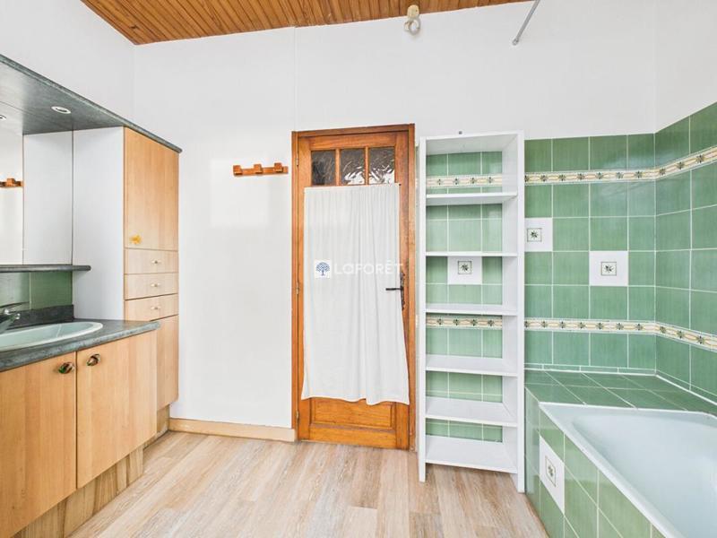 Moulin - 103 m² - 5 pièces