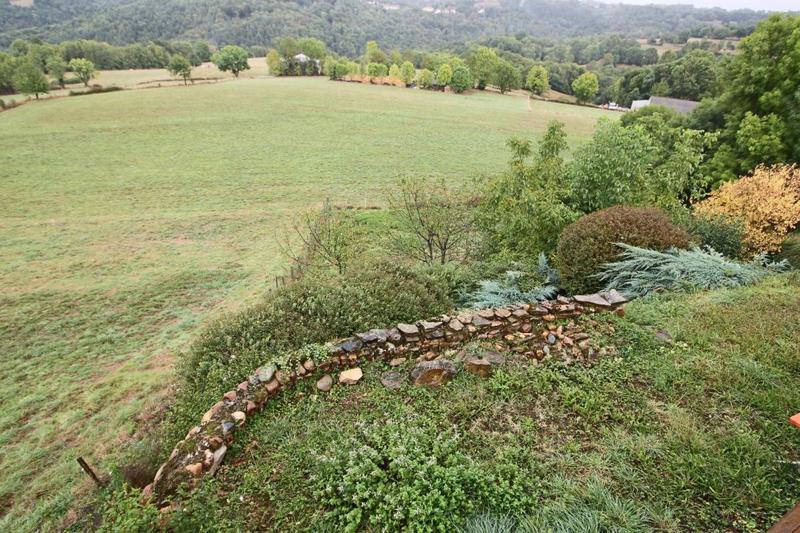 Maison de village - 208 m² - 8 pièces