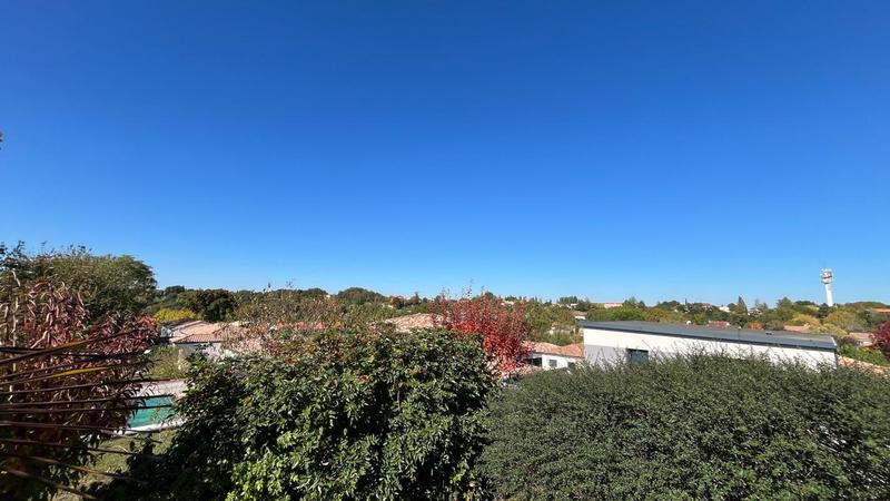 Maison - 180 m² - 4 pièces