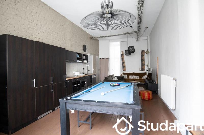 Chambre - 10 m² - 1 pièce