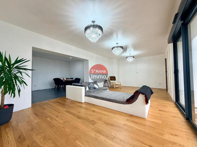 Maison - 138 m² - 5 pièces