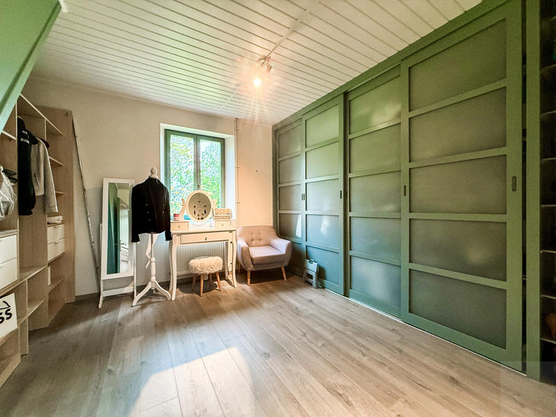 Maison - 186 m² - 7 pièces