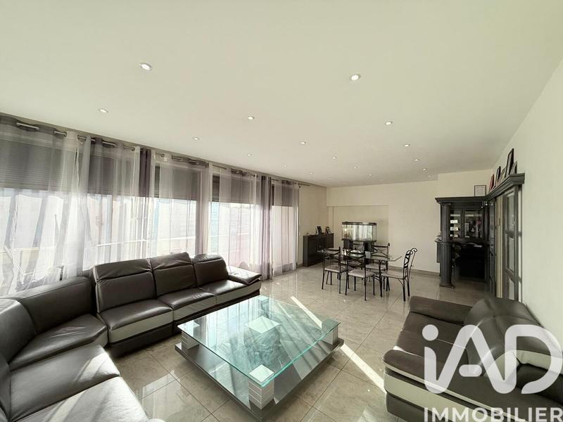 Appartement - 122 m² - 5 pièces