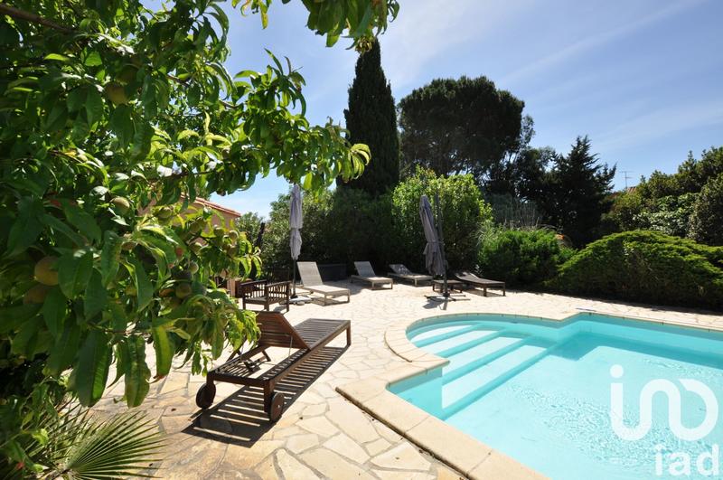 Maison - 200 m² - 6 pièces