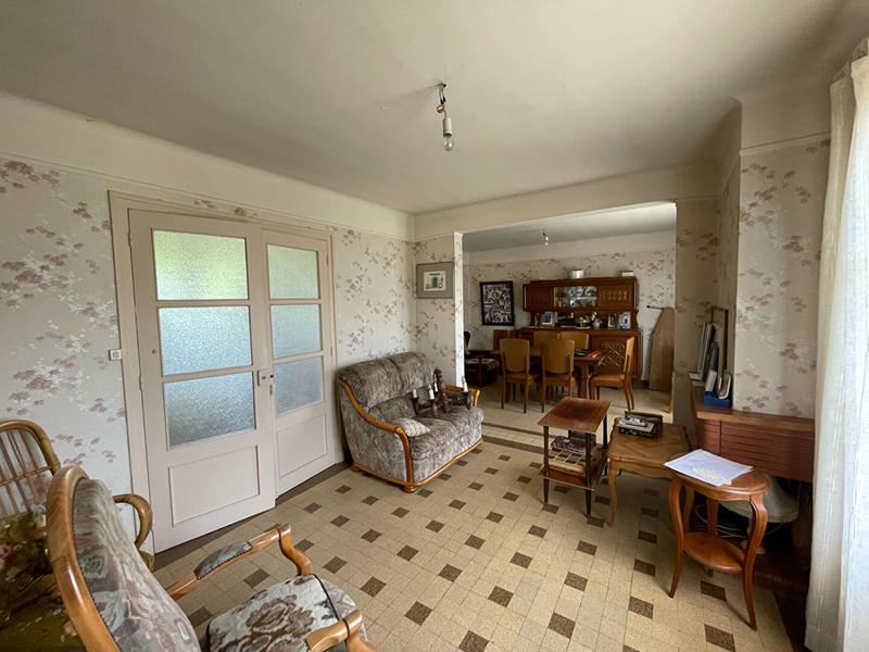 Maison - 95 m² - 5 pièces