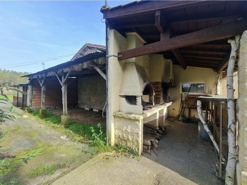 Maison ancienne - 132 m² - 9 pièces