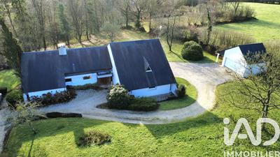 Maison de maîtres - 275 m² - 9 pièces