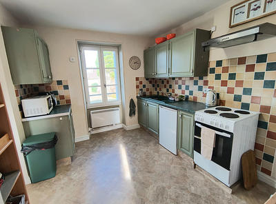 Maison - 94 m² - 4 pièces