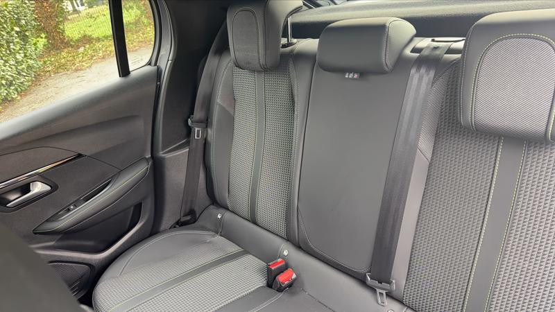 Peugeot E-208 136 50 kWh Gt Pack - Automatique Entretien constructeur