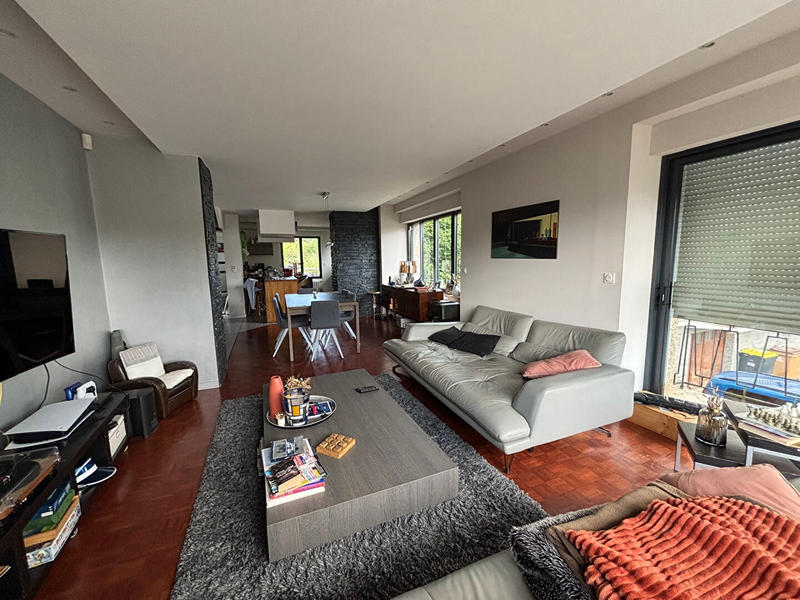 Maison - 175 m² - 8 pièces