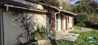 Maison traditionnelle - 82 m² - 4 pièces