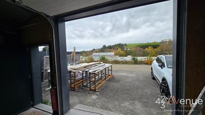 Local d'activités - 220 m²