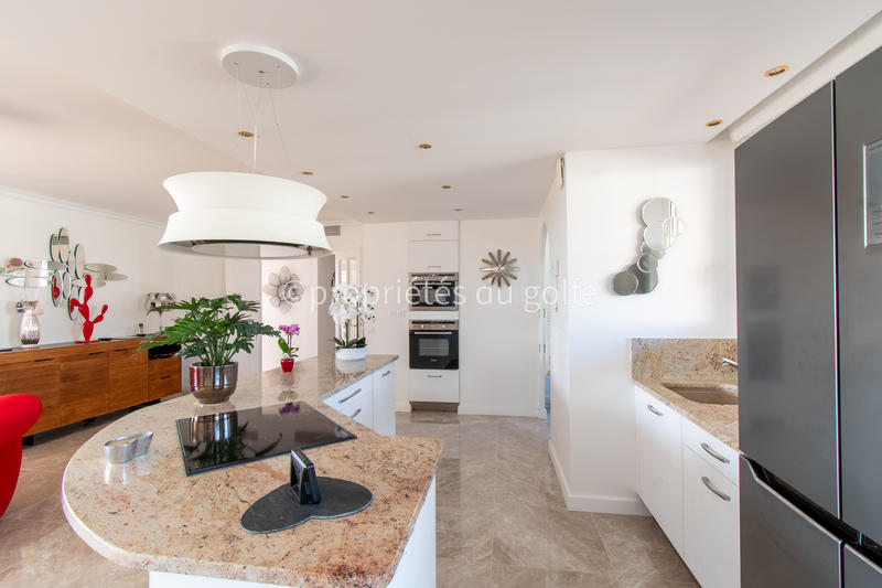 Appartement - 120 m² - 4 pièces