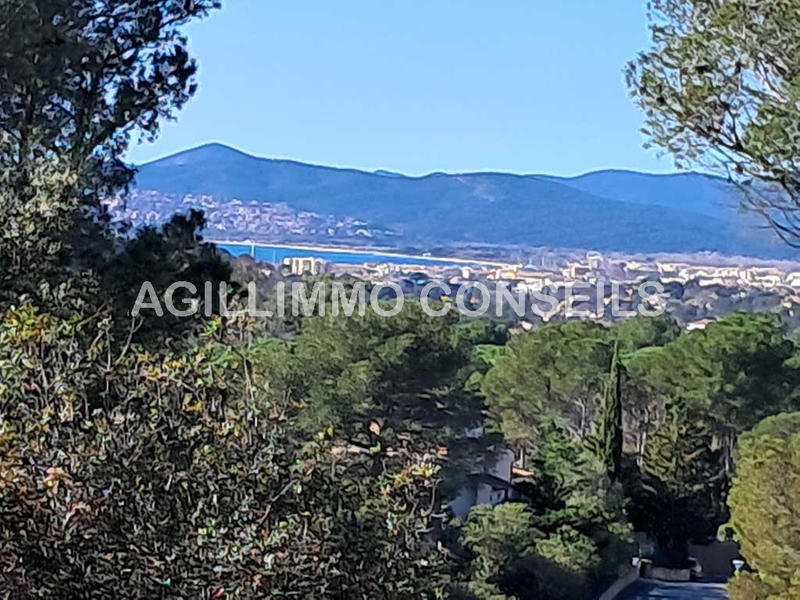 Villa - 95 m² - 5 pièces