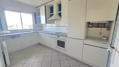 Appartement - 97 m² - 4 pièces