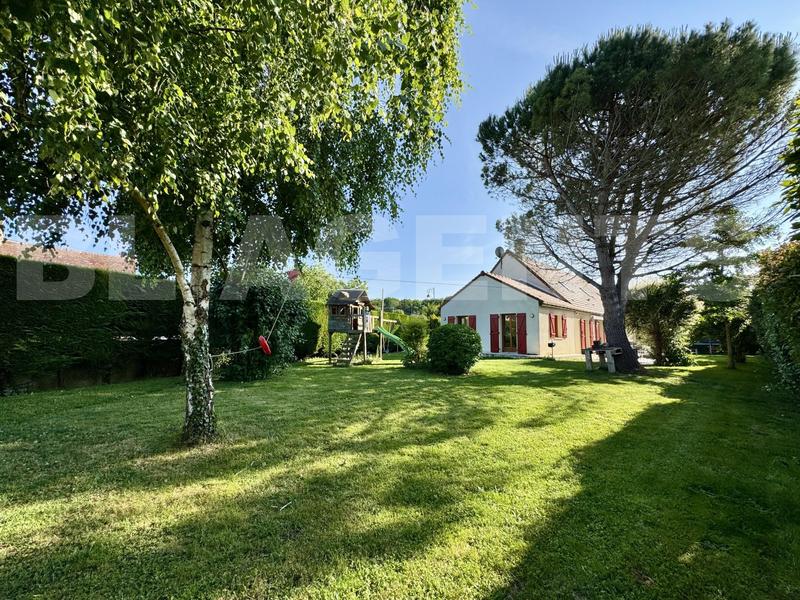 Maison - 157 m² - 7 pièces