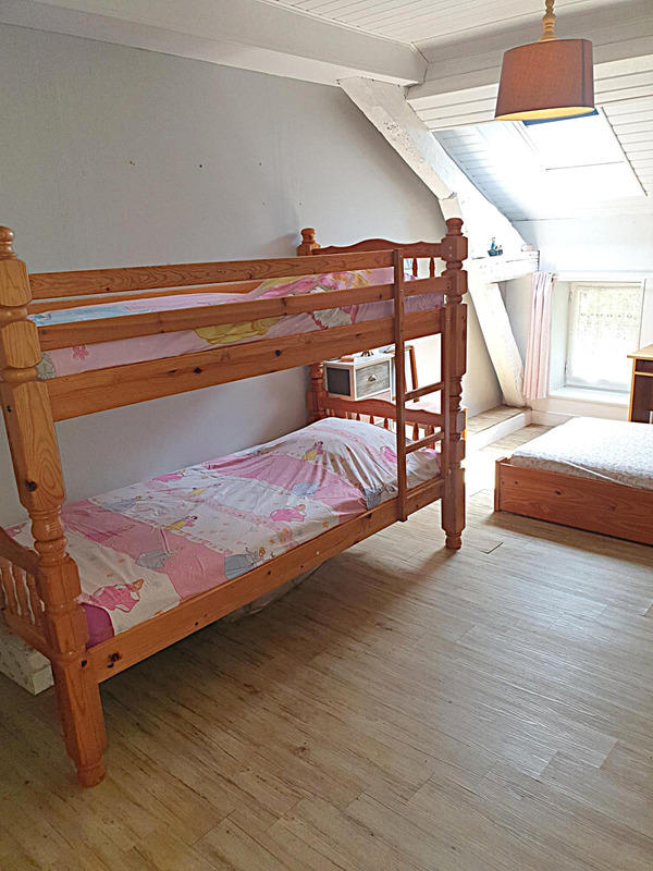 Maison en pierre - 181 m² - 7 pièces