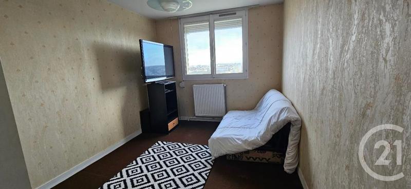 Appartement - 90 m² - 4 pièces