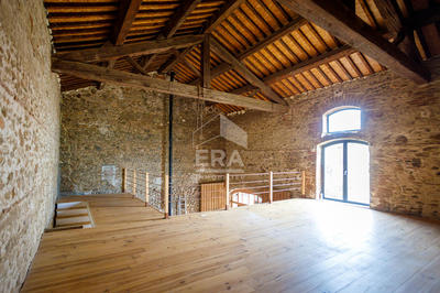 Mas - 615 m² - 19 pièces