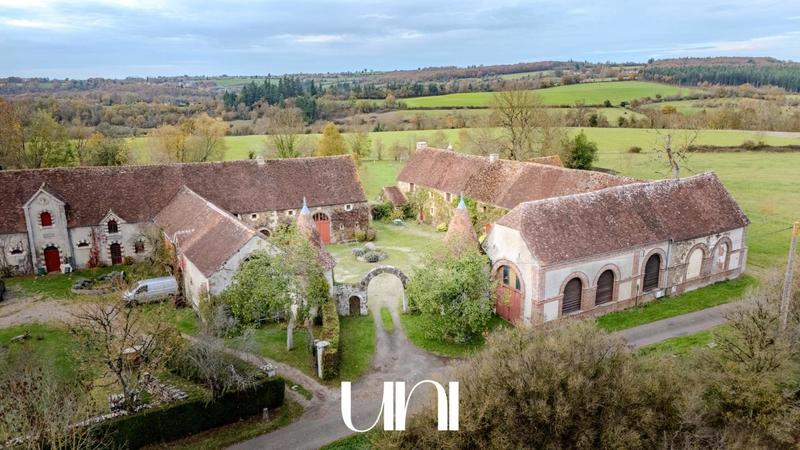 Maison - 507 m² - 13 pièces