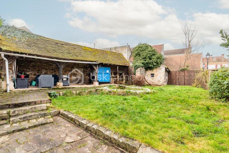 Maison de village - 80 m² - 4 pièces