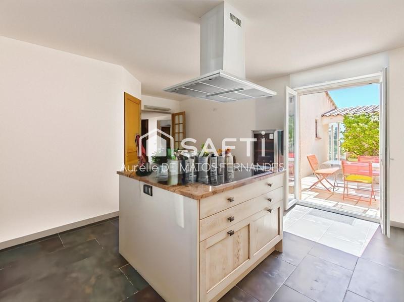 Maison - 141 m² - 5 pièces