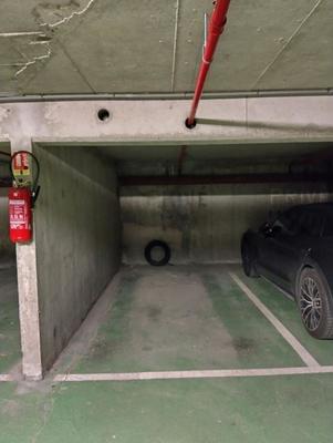 Parking / Garage - 11 m²