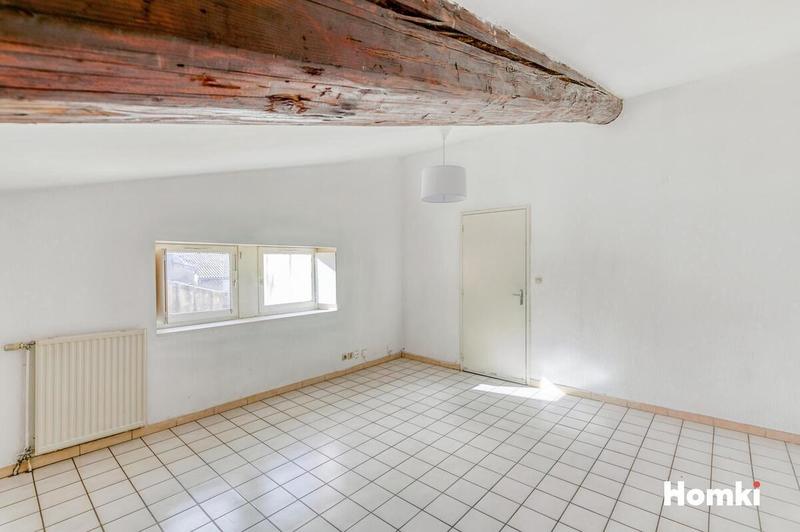 Immeuble - 966 m² - 46 pièces