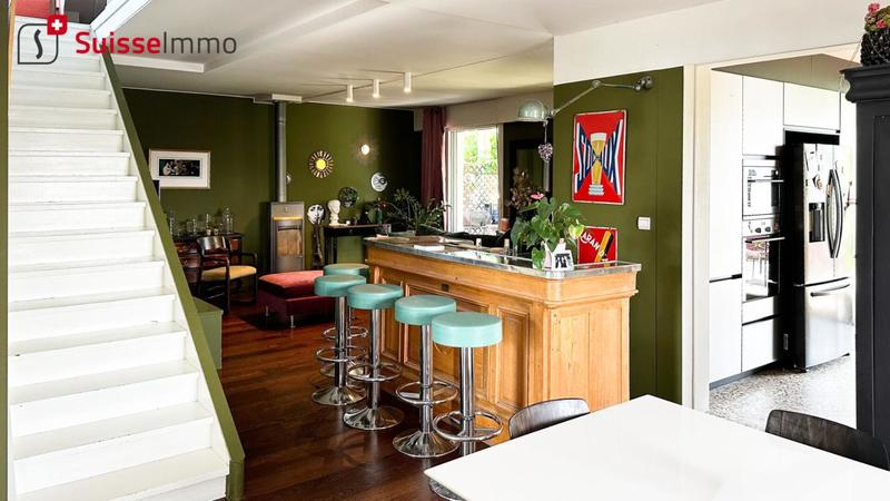 Maison - 198 m² - 7 pièces