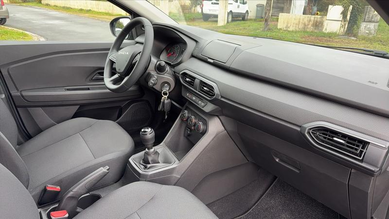 Dacia Sandero 1.0 Eco-G 100 Essentiel