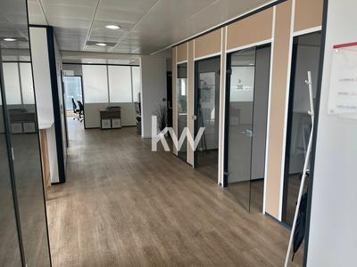 Bureau - 270 m²