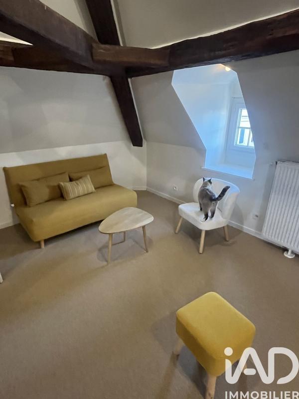 Maison - 230 m² - 8 pièces