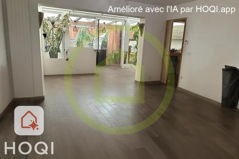 Maison - 98 m² - 5 pièces