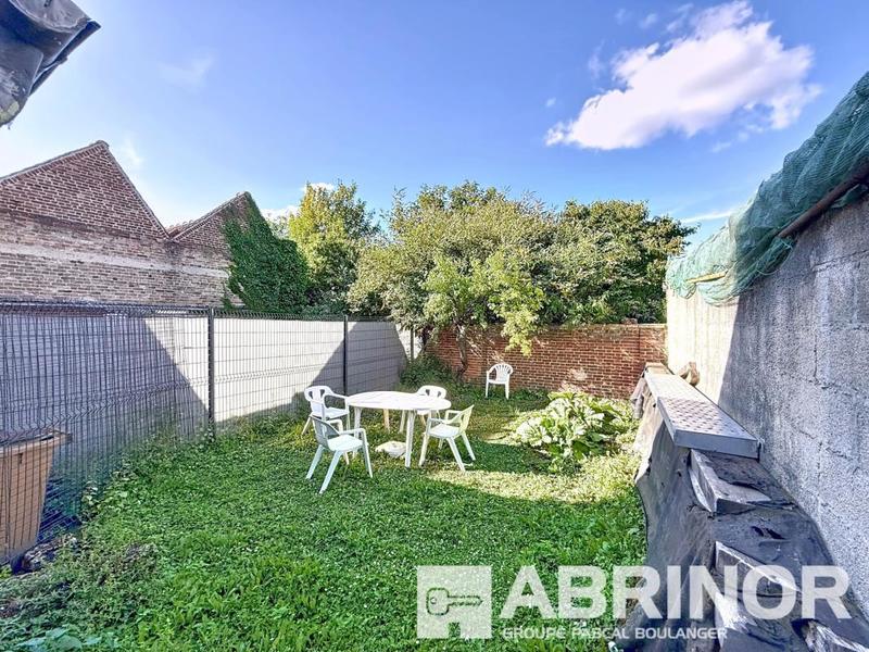 Immeuble - 175 m² - 10 pièces