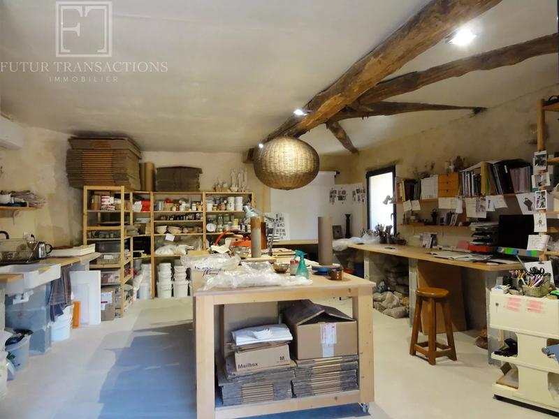 Maison - 200 m² - 8 pièces