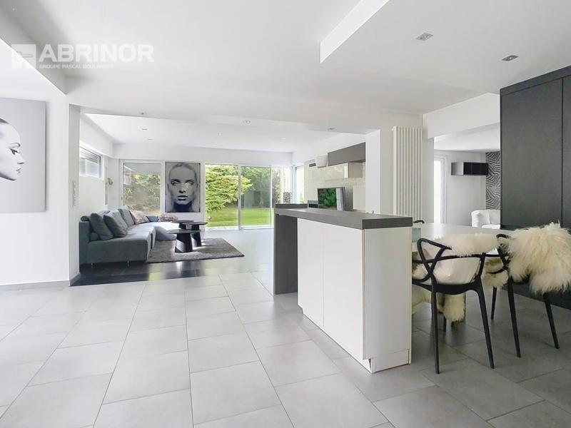 Maison d'architecte - 199 m² - 7 pièces