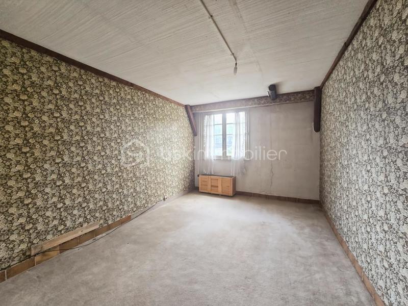 Maison - 95 m² - 6 pièces