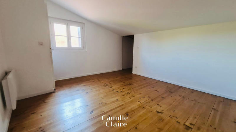 Appartement - 70 m² - 4 pièces