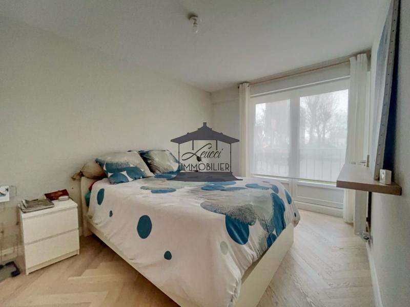 Appartement - 95 m² - 4 pièces