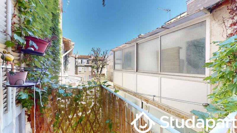 Chambre - 9 m² - 1 pièce