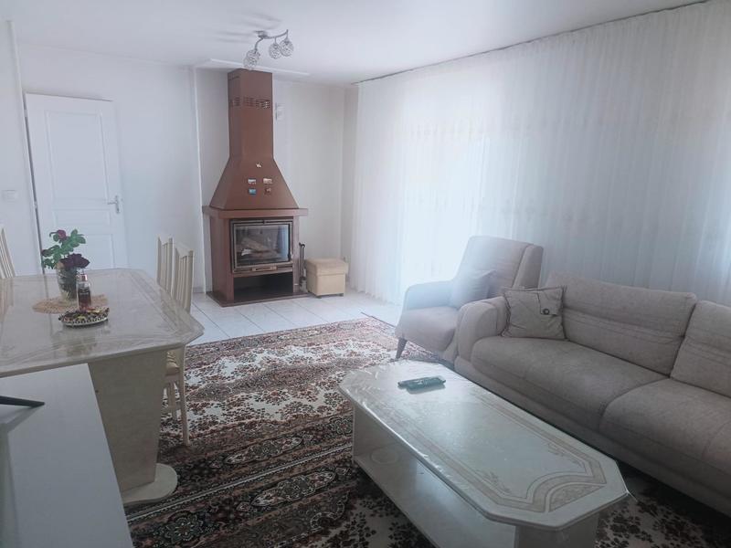 Maison - 102 m² - 5 pièces