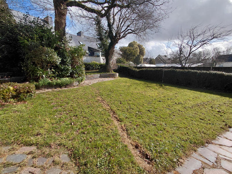 Maison - 92 m² - 6 pièces