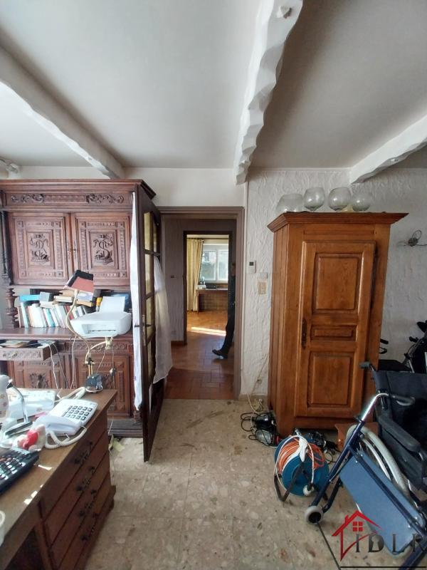 Maison - 200 m² - 5 pièces