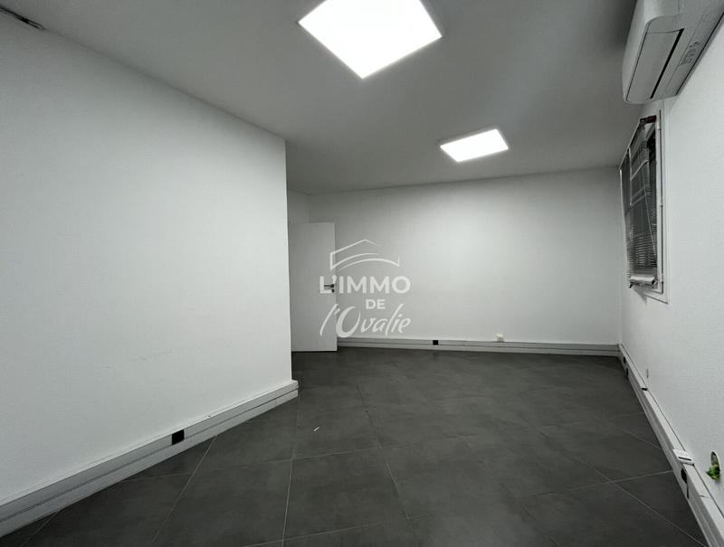 Bureau - 113 m² - 6 pièces