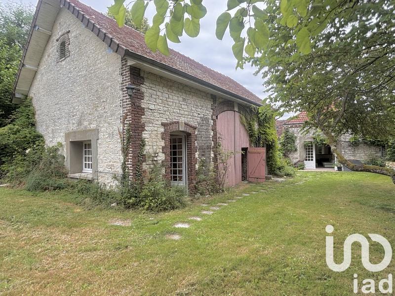 Maison - 210 m² - 9 pièces