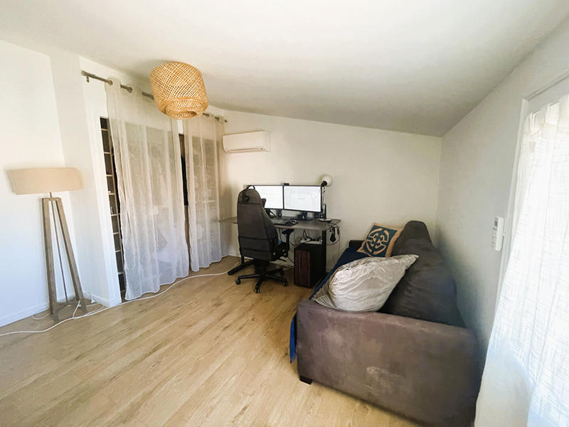 Maison - 196 m² - 7 pièces