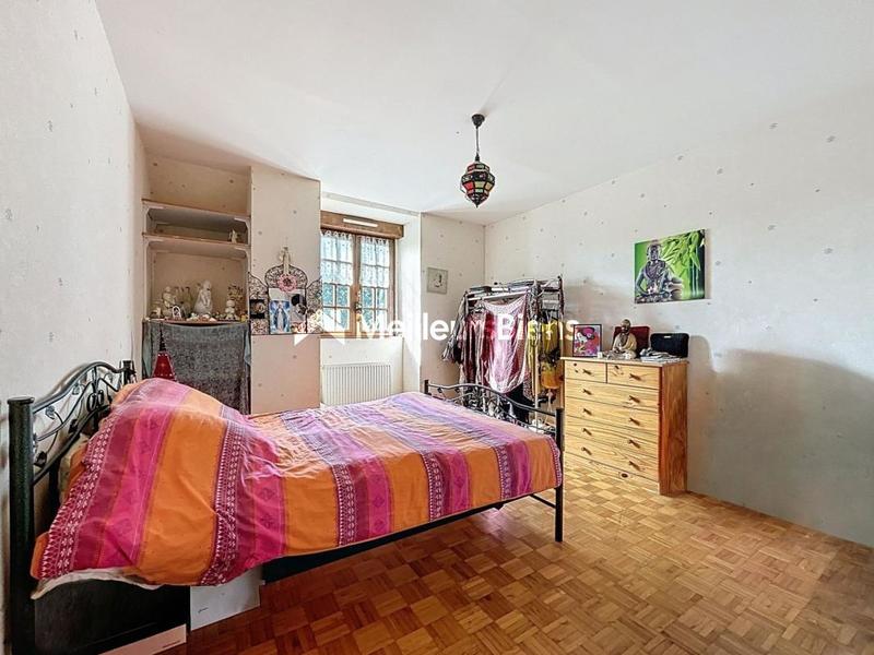 Maison - 230 m² - 10 pièces