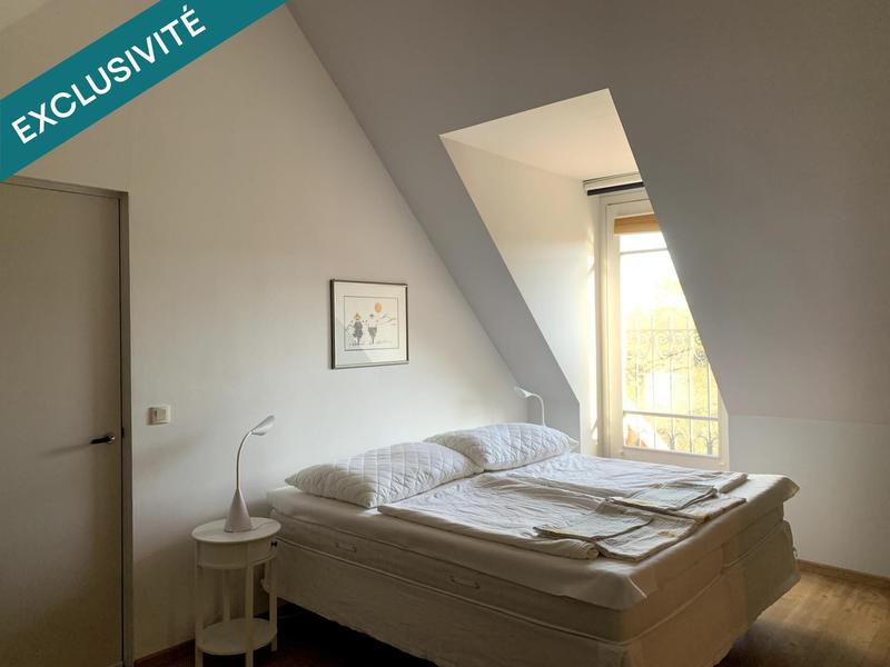 Maison - 289 m² - 9 pièces