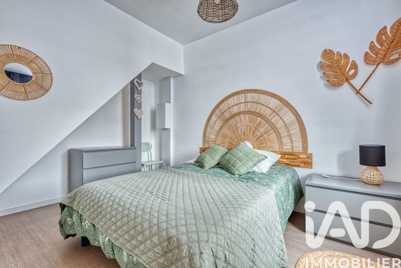 Maison - 299 m² - 11 pièces